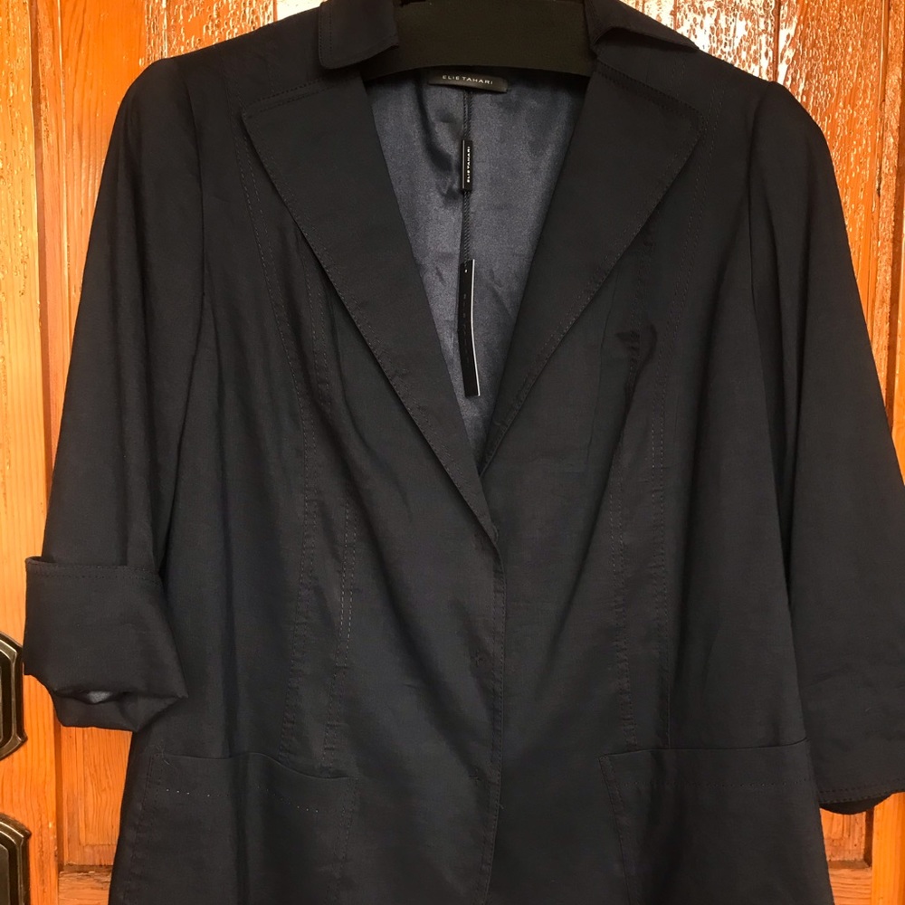 Elie Tahari Business Suit